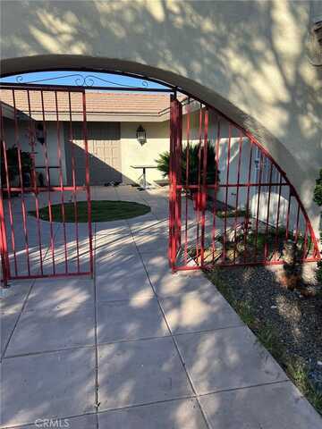 18530 Eucalyptus Street, Hesperia, CA 92345