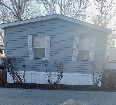 2993 Curtis Street, Des Plaines, IL 60018