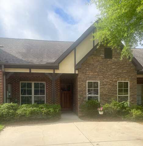 129 Singapore Circle, Birmingham, AL 35211