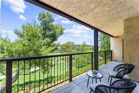 25541 Indian Hill Lane, Laguna Hills, CA 92653