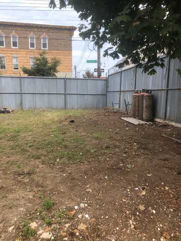 674 GlenmoreAve, Brooklyn, NY 11207