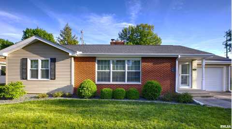 1120 W WALNUT Street, Chillicothe, IL 61523