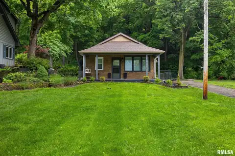 7909 N GALENA Road, Peoria, IL 61615