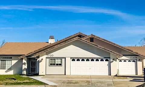 1720 Stillwater Court, Paso Robles, CA 93446