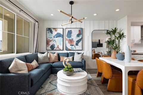 107 N First Avenue, Upland, CA 91786