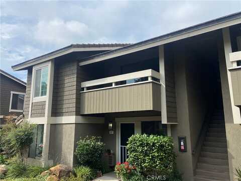 326 Streamwood, Irvine, CA 92620