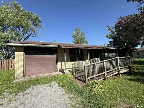102 STABLE Drive, Carterville, IL 62918
