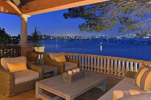 741 Rosecrans, San Diego, CA 92106