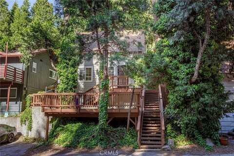 799 Fern Drive, Crestline, CA 92325