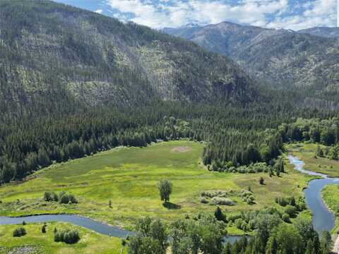 2 Cedar Grove Lane, Noxon, MT 59853