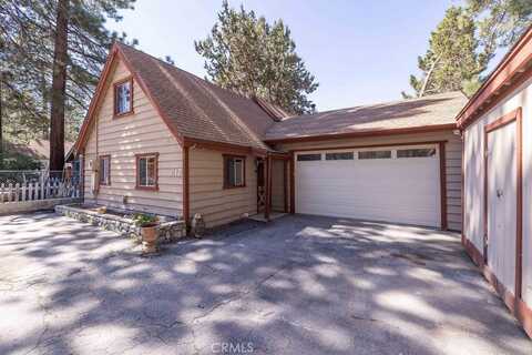 817 E Mountain View Boulevard, Big Bear City, CA 92314