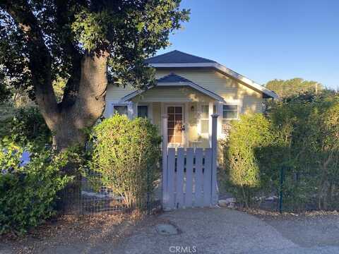 2501 Wilcombe Drive, Cambria, CA 93428