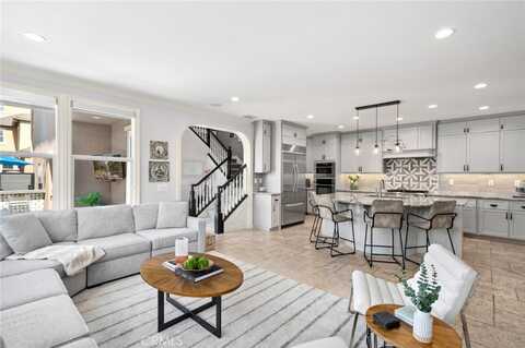 37 Golf Drive, Aliso Viejo, CA 92656