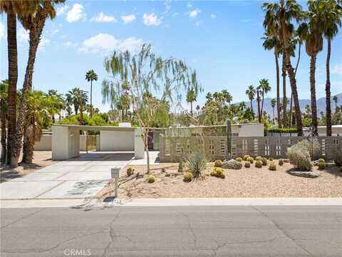 2719 E Plaimor Avenue, Palm Springs, CA 92262