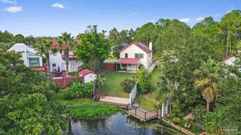 1841 E Smugglers Cove Dr, Gulf Breeze, FL 32563