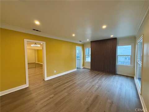 2042 Holly Drive, Los Angeles, CA 90068