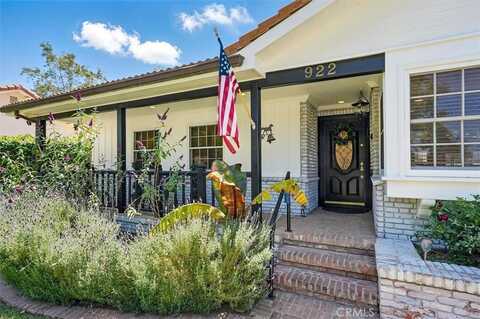 922 Carefree Drive, Simi Valley, CA 93065