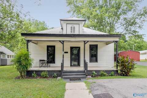 713 W Washington Street, Athens, AL 35611