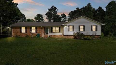 411 County Road 1856, Arab, AL 35016