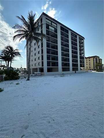 538 Estero, FORT MYERS BEACH, FL 33931