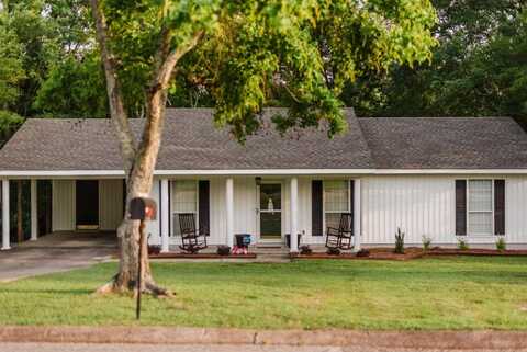 206 First Avenue, Troy, AL 36081