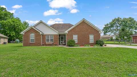 134 Lamirda Court, Huntsville, AL 35810