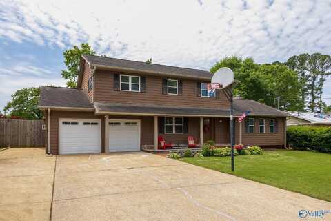 7701 Logan Drive SW, Huntsville, AL 35802