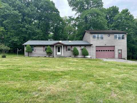 3039 Earl L Core Road, Morgantown, WV 26508