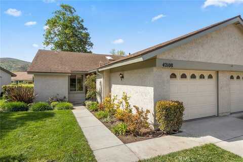42108 Village 42, Camarillo, CA 93012