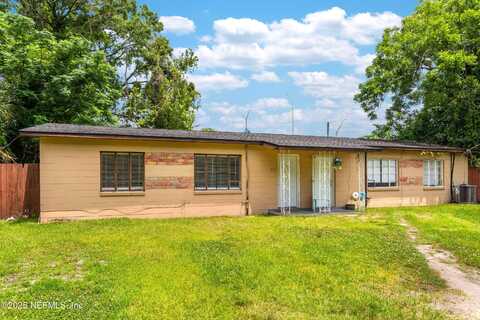 602 LUNA Court, Jacksonville, FL 32205