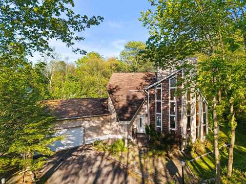 3358 Buck Run, Tobyhanna, PA 18466