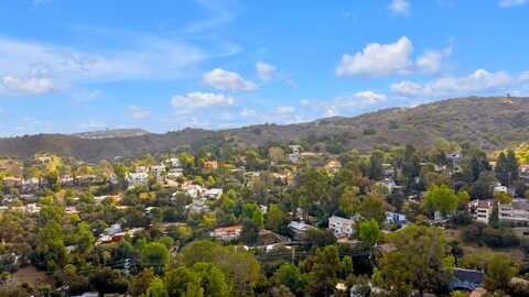 4310 Torreon Drive, Woodland Hills, CA 91364
