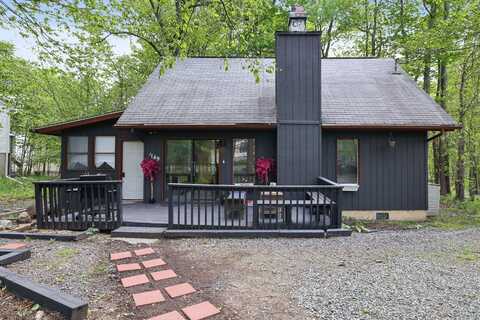 9205 Westwood Drive, Tobyhanna, PA 18466