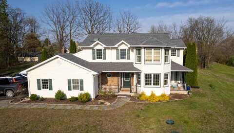 766 S Dogwood Road, Walnutport, PA 18088