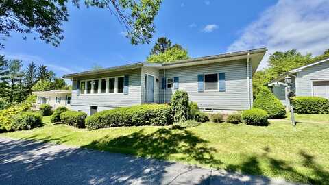 2111 Lakeside Drive, Kunkletown, PA 18058