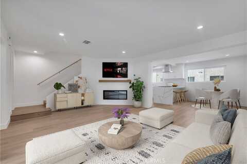 18550 Hatteras Street, Tarzana, CA 91356
