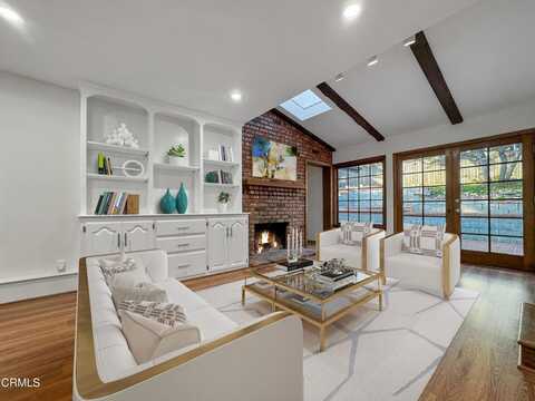 5028 El Adobe Lane, La Crescenta, CA 91214