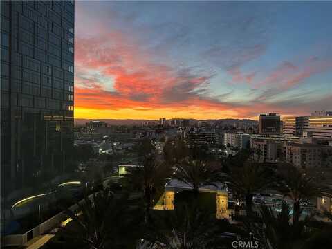 877 Francisco Street, Los Angeles, CA 90017