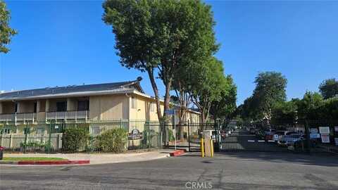 8121 Canby Avenue, Reseda, CA 91335