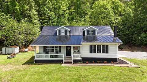 687 Price Creek Road, Talking Rock, GA 30175