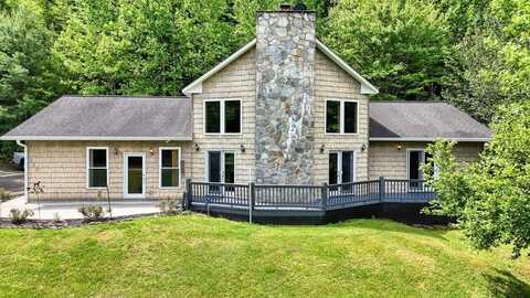 520 Brasstown Road, Murphy, NC 28906