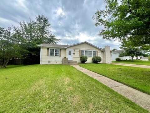 1405 Clayton Ave., Tupelo, MS 38804