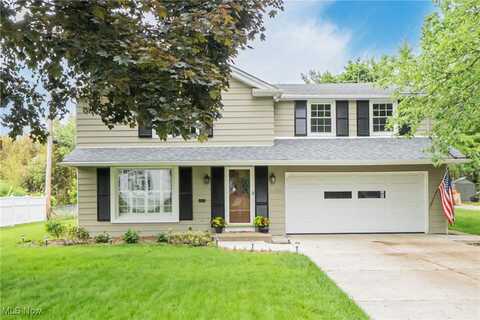 20110 Carolyn Avenue, Rocky River, OH 44116
