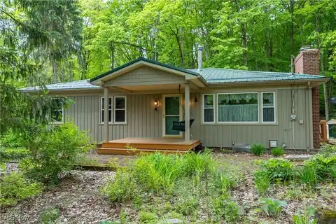 17444 Old State Road, Middlefield, OH 44062
