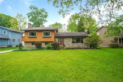 4579 Commodore Drive, Stow, OH 44224