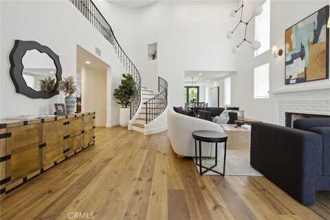 4322 Alcove Avenue, Studio City, CA 91604