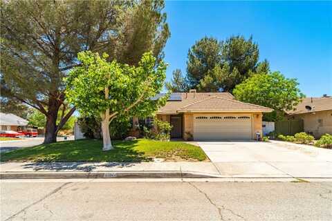 44044 11th Street E, Lancaster, CA 93535