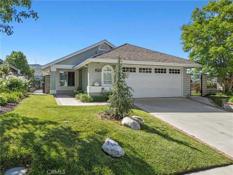 28702 Magnolia Way, Saugus, CA 91390