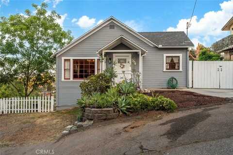 967 W 2nd Avenue, Escondido, CA 92025