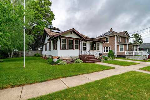 318 E Center, MOUNT MORRIS, IL 61054